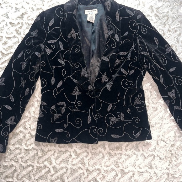 Covington Jackets & Blazers - Covington fancy Black and Silver Embroidered velvet Blazer jeweled button